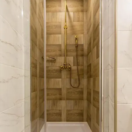 Idea Design Hotel 2*